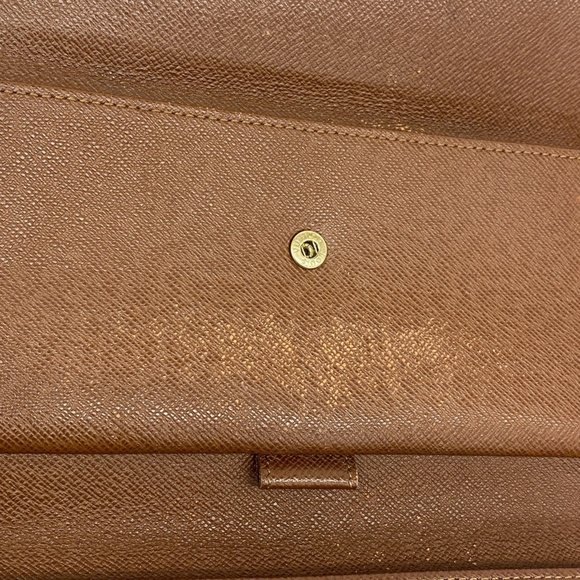 LOUIS VUITTON Brown Monogram Wallet - Picture 8 of 12